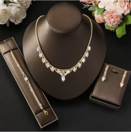4PC Fashion Micro inlaid Copper Zircon Petal Necklace Earrings Bracelet Jewelry Set