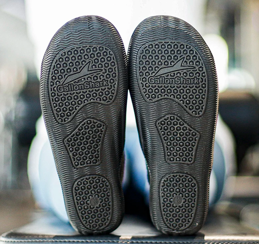 Lightweight Breathable Sports Shoes