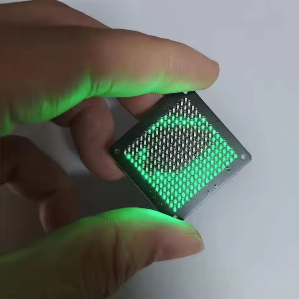 Mini LED Dynamic Fluid Simulation Light Pendant – Cyber Flow Fidget Toy