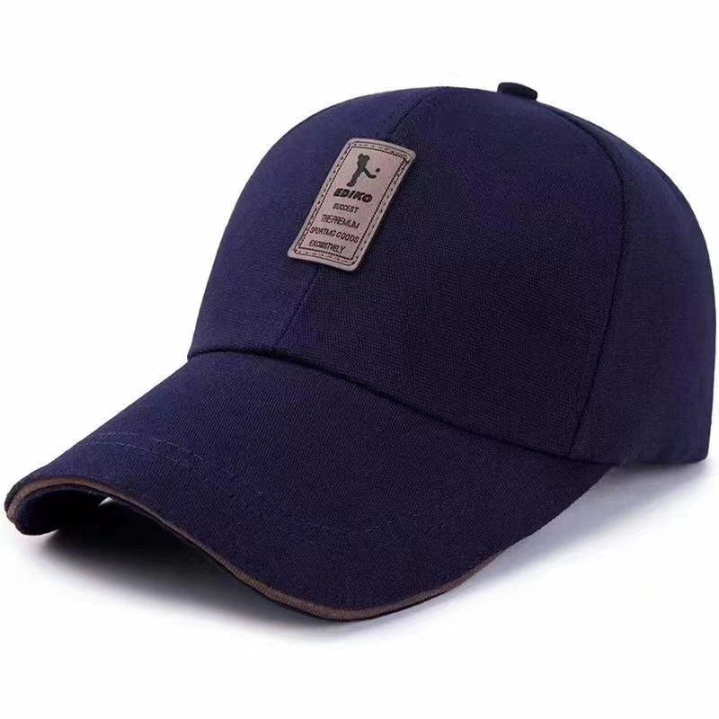 A versatile men’s cotton baseball cap combining breathable comfort, casual styling and practical sun coverage for everyday outdoor wear.
