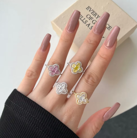Women’s Four-Leaf Clover Cubic Zirconia Ring